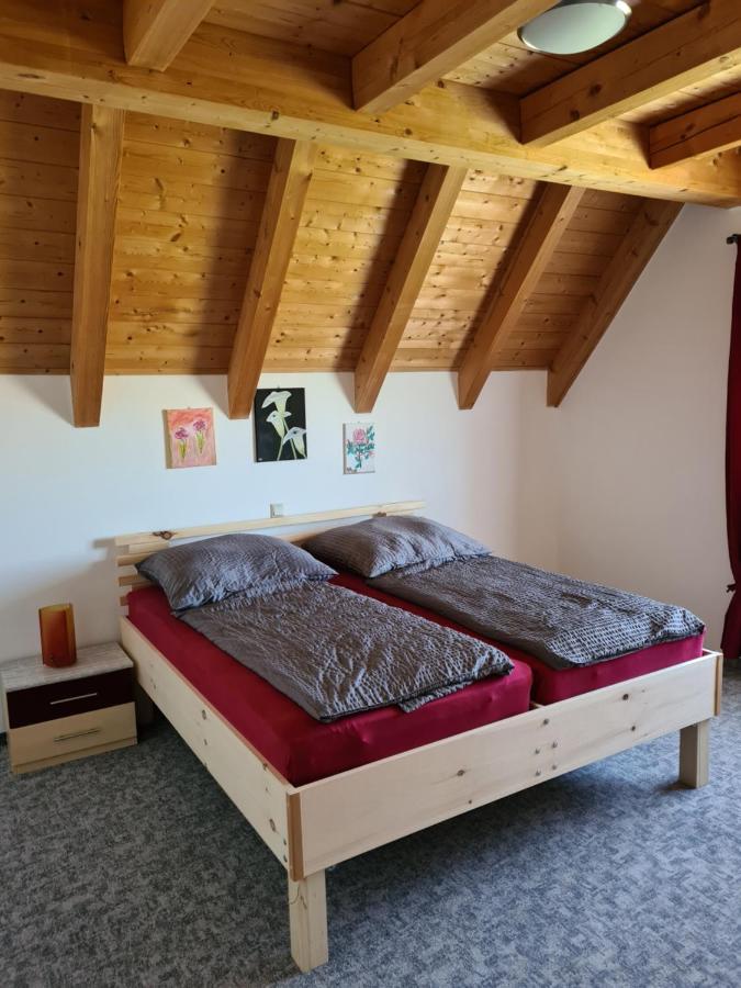 Ferienwohnung Helga Thalmassing  Zewnętrze zdjęcie